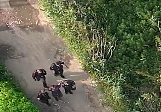 Momento de la detención de uno de los presuntos ladrones