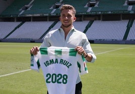 Isma Ruiz: «Mi primera opción siempre fue el Córdoba CF»