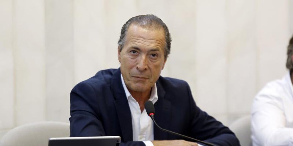 Condenan a seis años y medio de prisión a un exalcalde de Santa Pola por prevaricación al favorecer a una clínica privada
