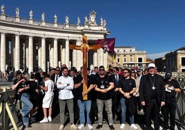 Cerca de un millar de devotos de Nuestro Padre Jesús Nazareno de León peregrinan hasta la Basílica de San Pedro del Vaticano