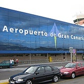 Muere abatido por la Policía el presunto autor de un intento de robo con violencia en el aeropuerto de Gran Canaria
