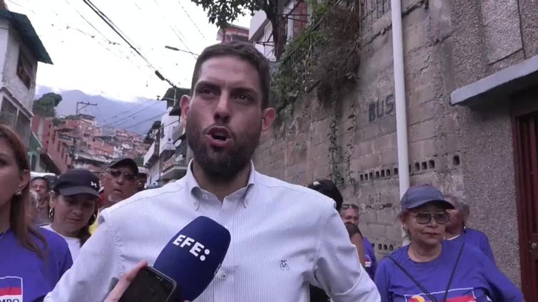 Candidatos opositores reivindican el voto en recorridos por campaña electoral