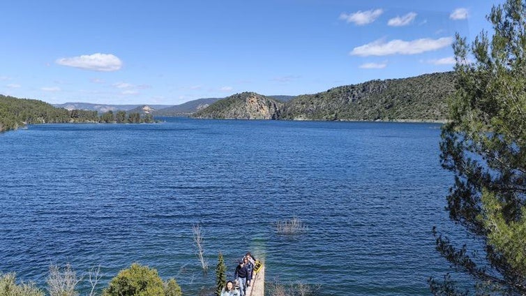 Un solo embalse del Tajo-Segura recarga en una semana el volumen de un trasvase mensual tras los nuevos recortes