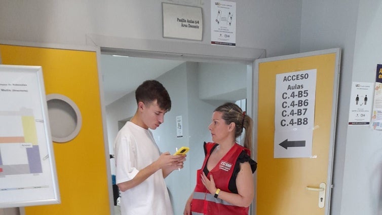 Cientos de opositores grupo A2 optan a una de las plaza de Enfermería del SAS en Córdoba