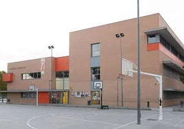 Detenido un cuidador de un colegio de Alcalá de Henares por presuntas agresiones sexuales a menores