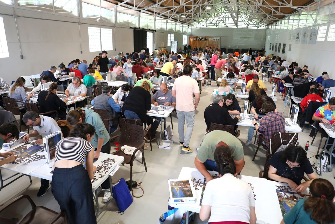 El Torneo Solidario de Puzles de Toledo, en imágenes