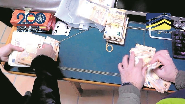 La UDEF cierra en España y Bélgica el mayor banco del crimen organizado