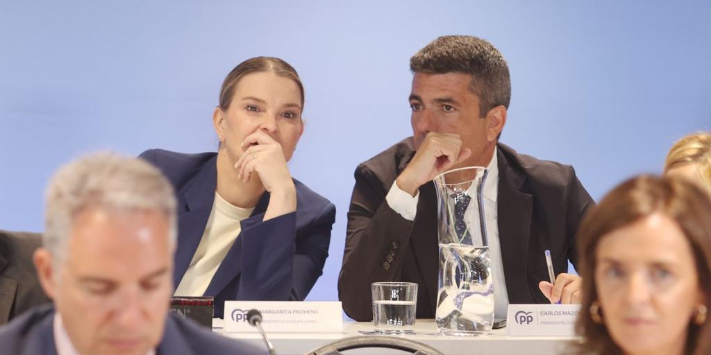 Feijóo deja al PP de Mazón fuera de los cargos clave del congreso nacional