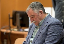 El alcalde de Oleiros defiende el derribo de un edificio protegido que le llevó a juicio: «Había que evitar un accidente»