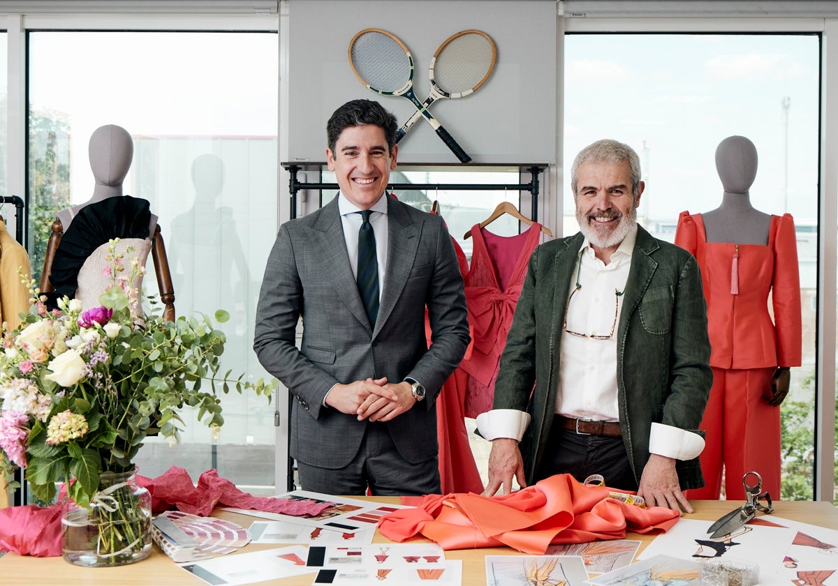Pablo López, CEO de Silbon, y Lorenzo Caprile con los nuevos diseños