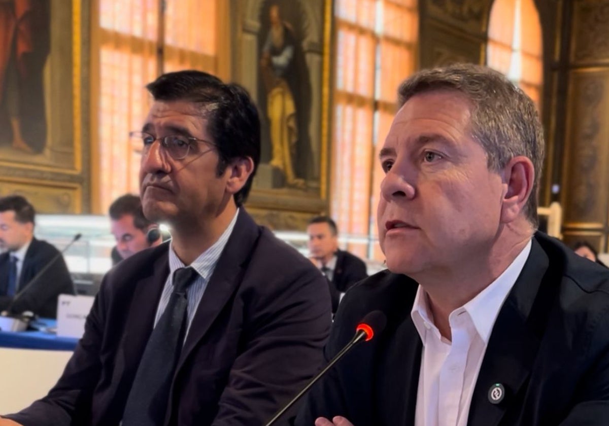 El presidente de Castilla-La Mancha, Emiliano García-Page, estuvo acompañado en Venencia por el vicepresidente segundo, José Manuel Caballero
