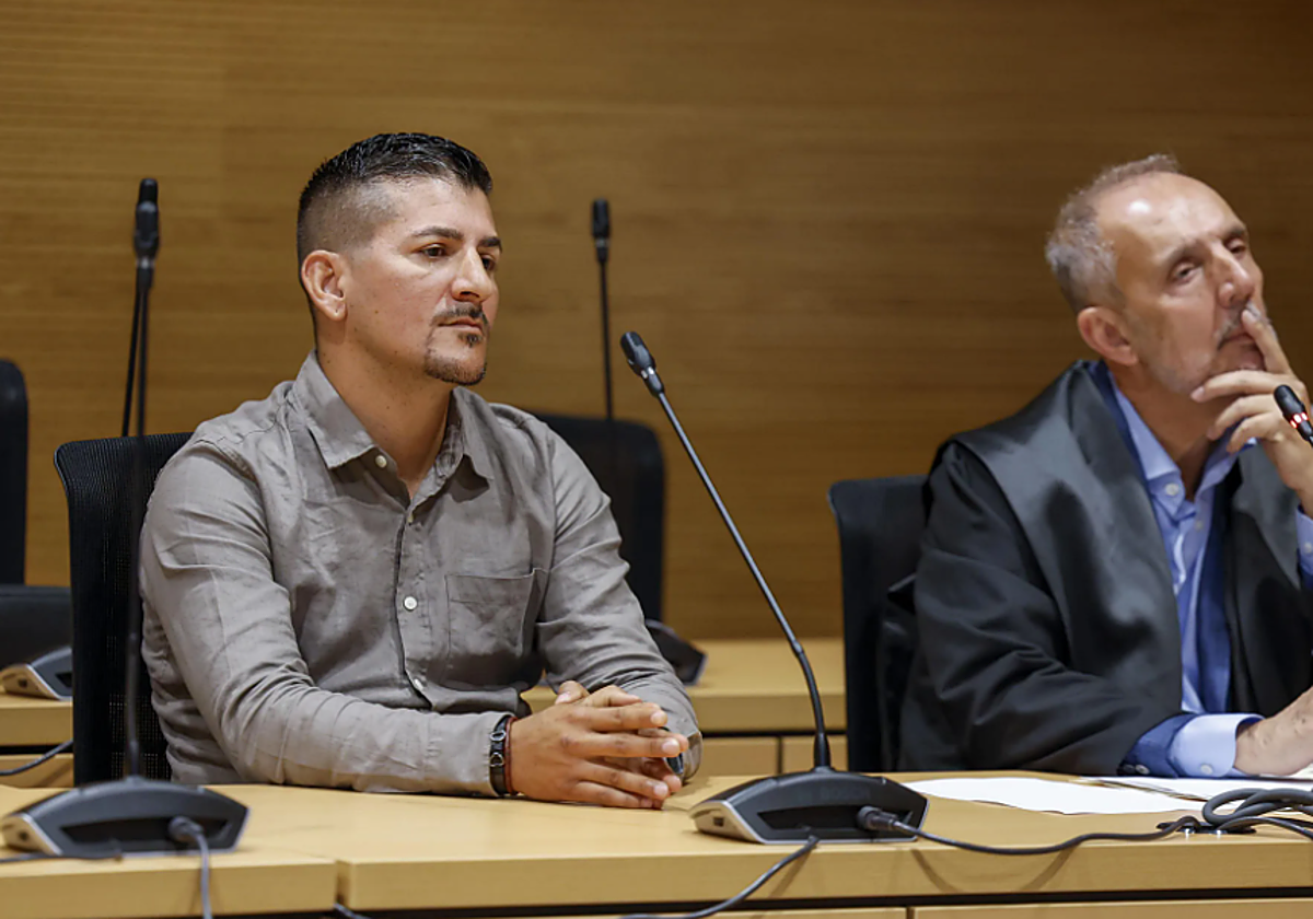 Foto de archivo del juicio contra Juan Francisco Vargas (i), celebrado el pasado 10 de abril.