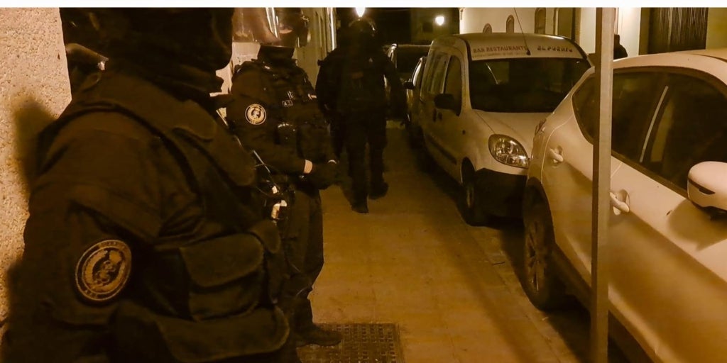 La guardia civil detiene a once narcotraficantes en la provincia de cádiz