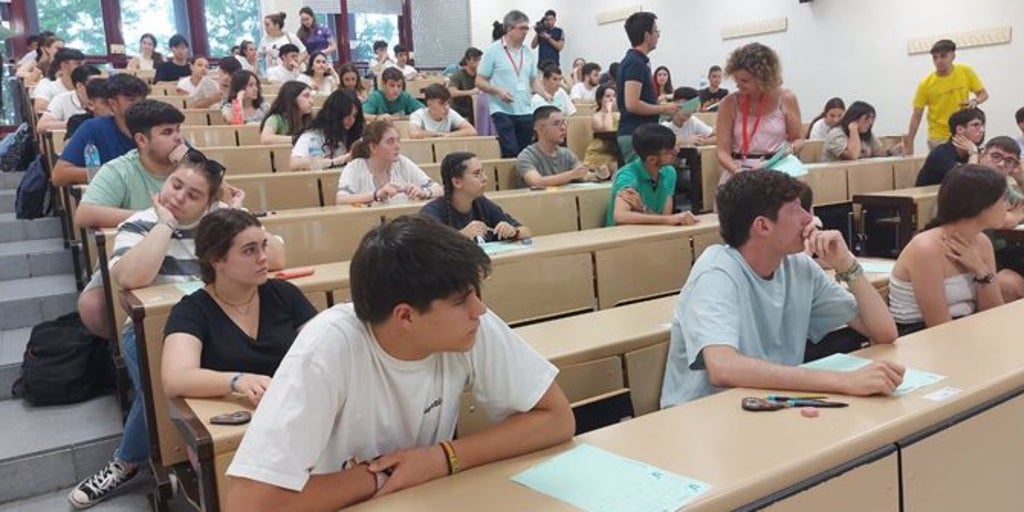 Andalucía entres las comunidades con más sobresalientes en Selectividad