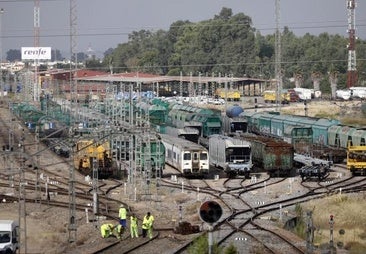 Una avería en un convoy de mercancías afecta a un Media Distancia en Córdoba