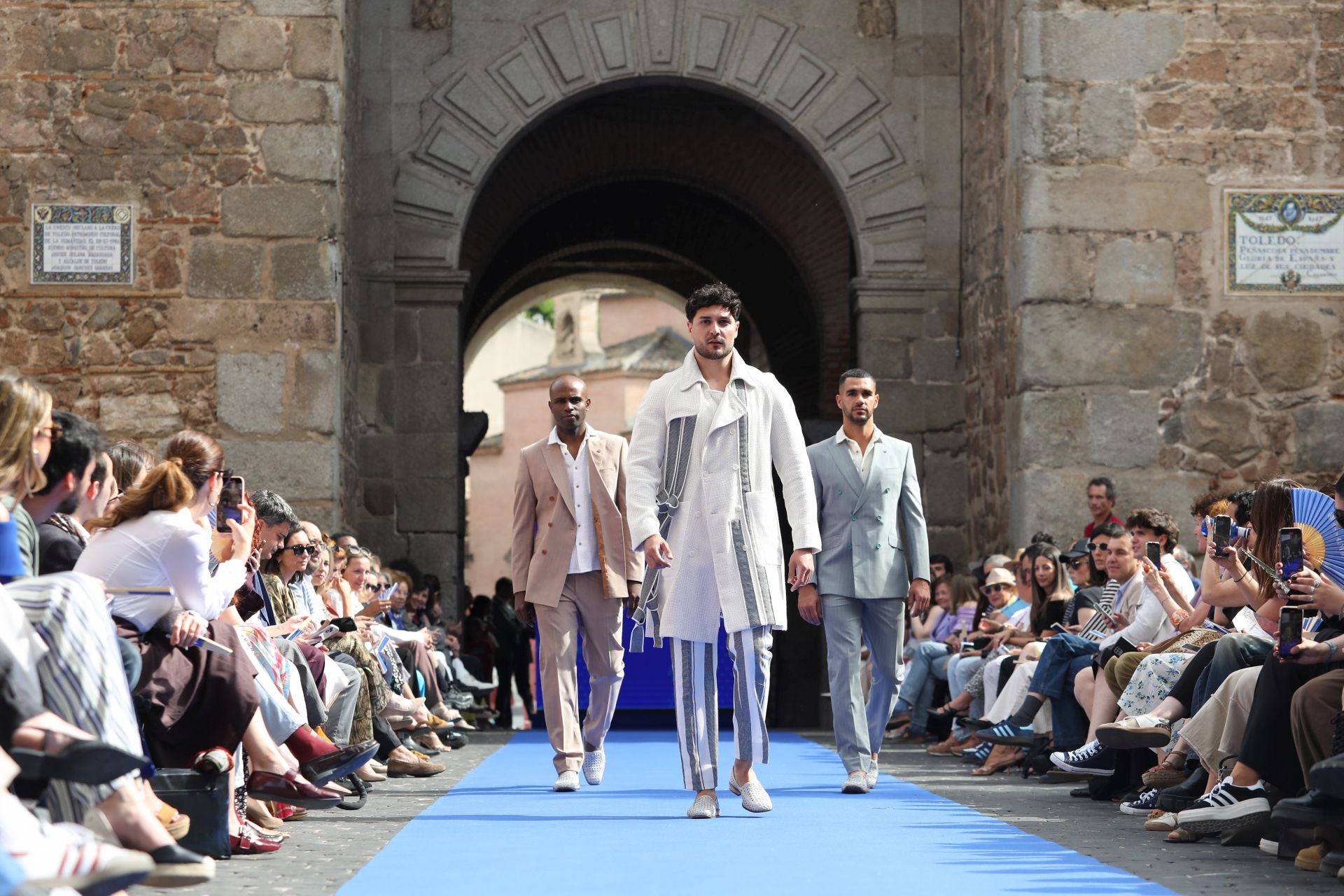 Desfile de Félix Ramiro