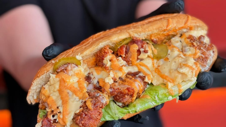 La comida callejera más famosa de América llega a Córdoba: «Los más famosos de Filadelfia»