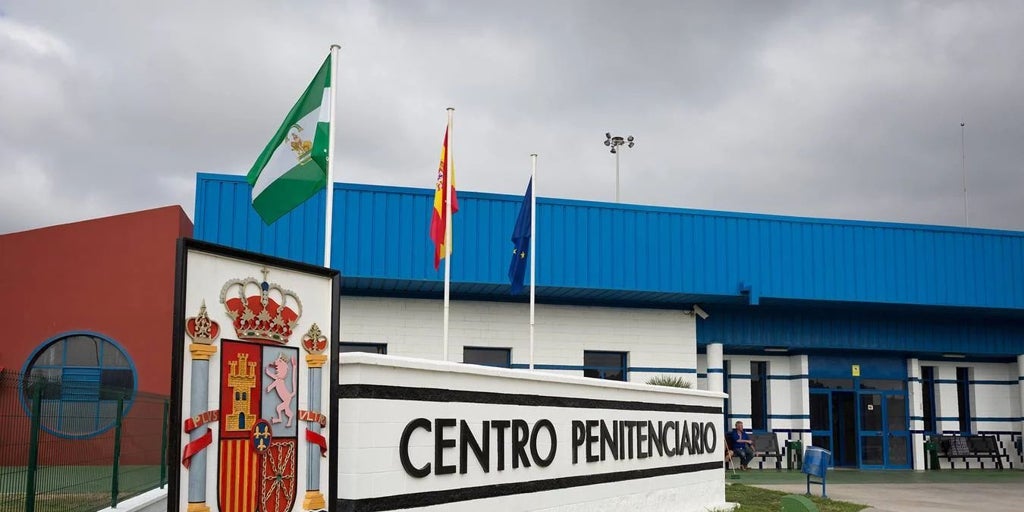 Estafan a la prisión de algeciras 88. 000 euros de la banca online