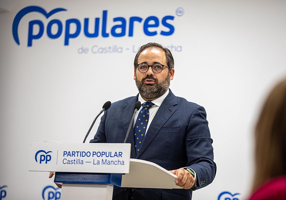 Paco Núñez, este jueves en la sede regional del PP