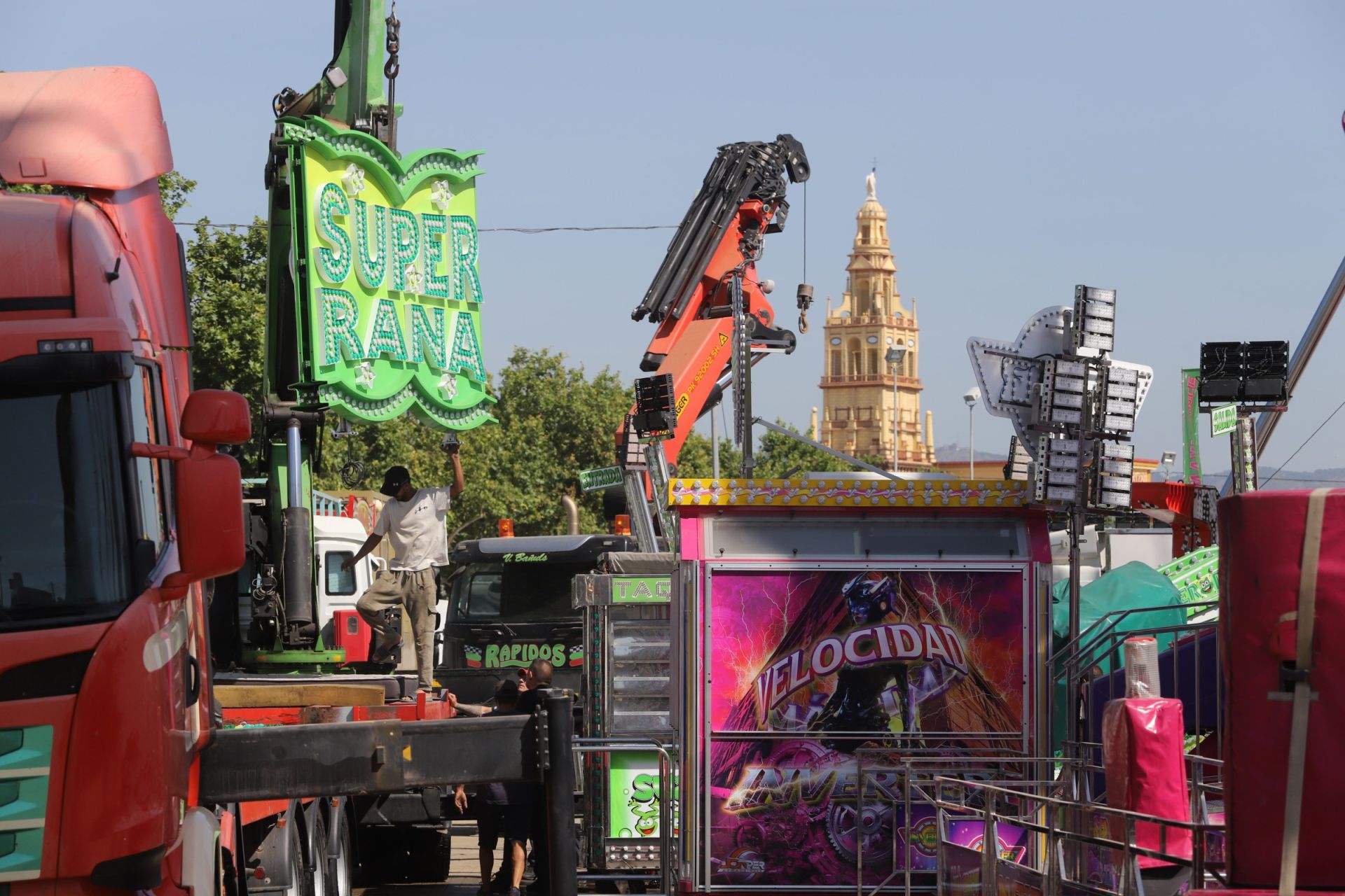 Los últimos preparativos de la Feria de Córdoba 2025, en imágenes