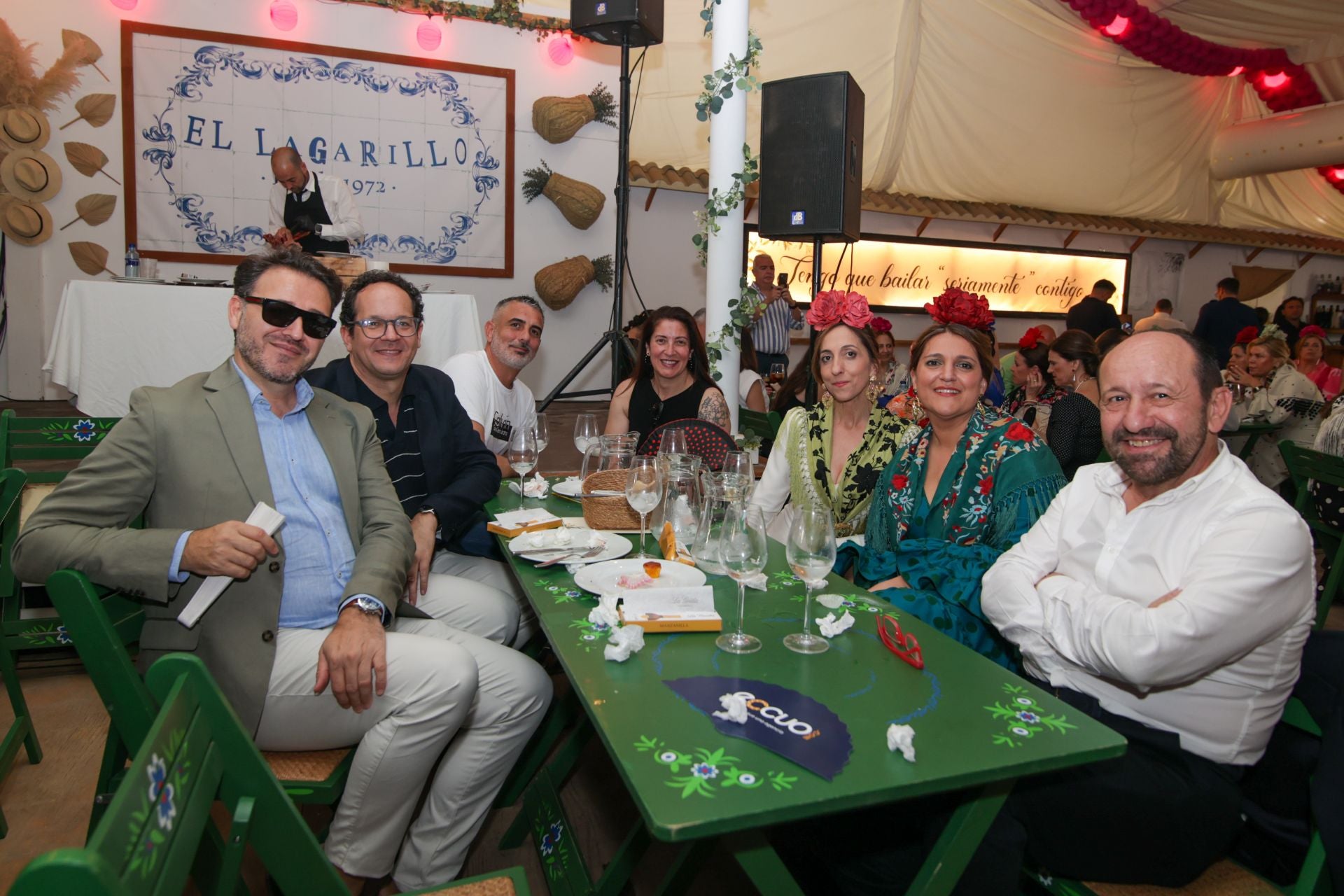 Las mejores imágenes del gran ambiente en las casetas de la Feria de Córdoba este sábado