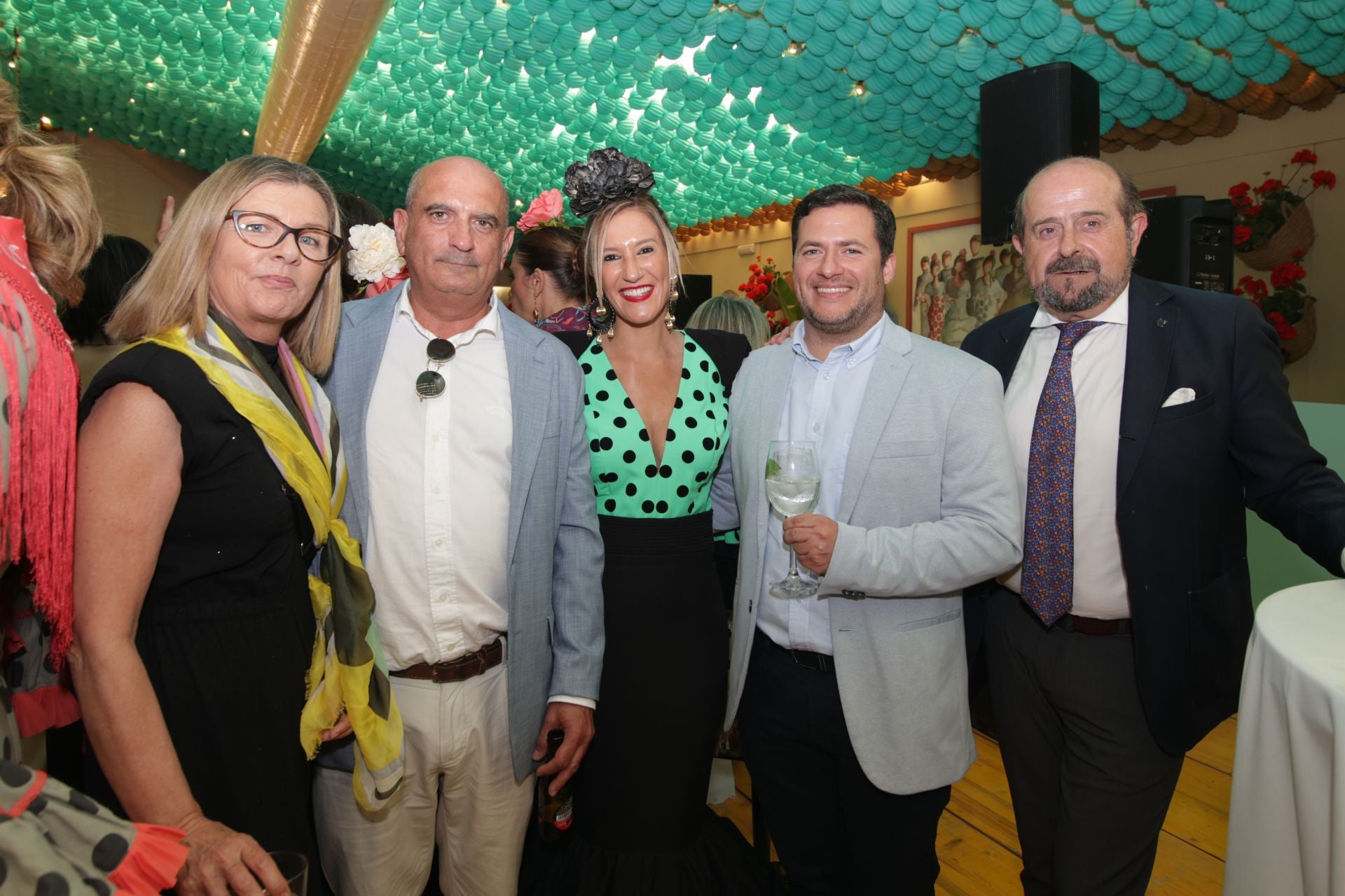 Las mejores imágenes del gran ambiente en las casetas de la Feria de Córdoba este sábado