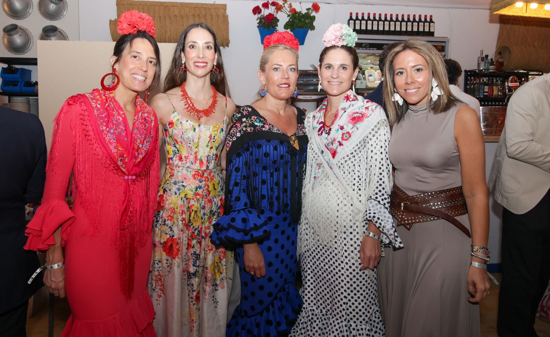 Las mejores imágenes del gran ambiente en las casetas de la Feria de Córdoba este sábado