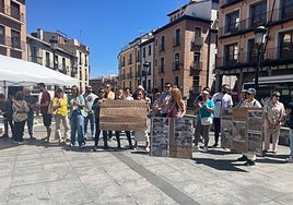 Vecinos de los bloques próximos a la demolida 'L' del Polígono exigen al Ayuntamiento de Toledo que retome la urbanización de la zona