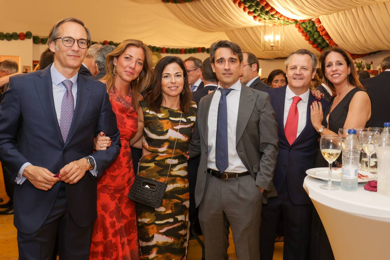 El espectacular ambiente en la primera noche de la Feria de Córdoba 2025, en imágenes