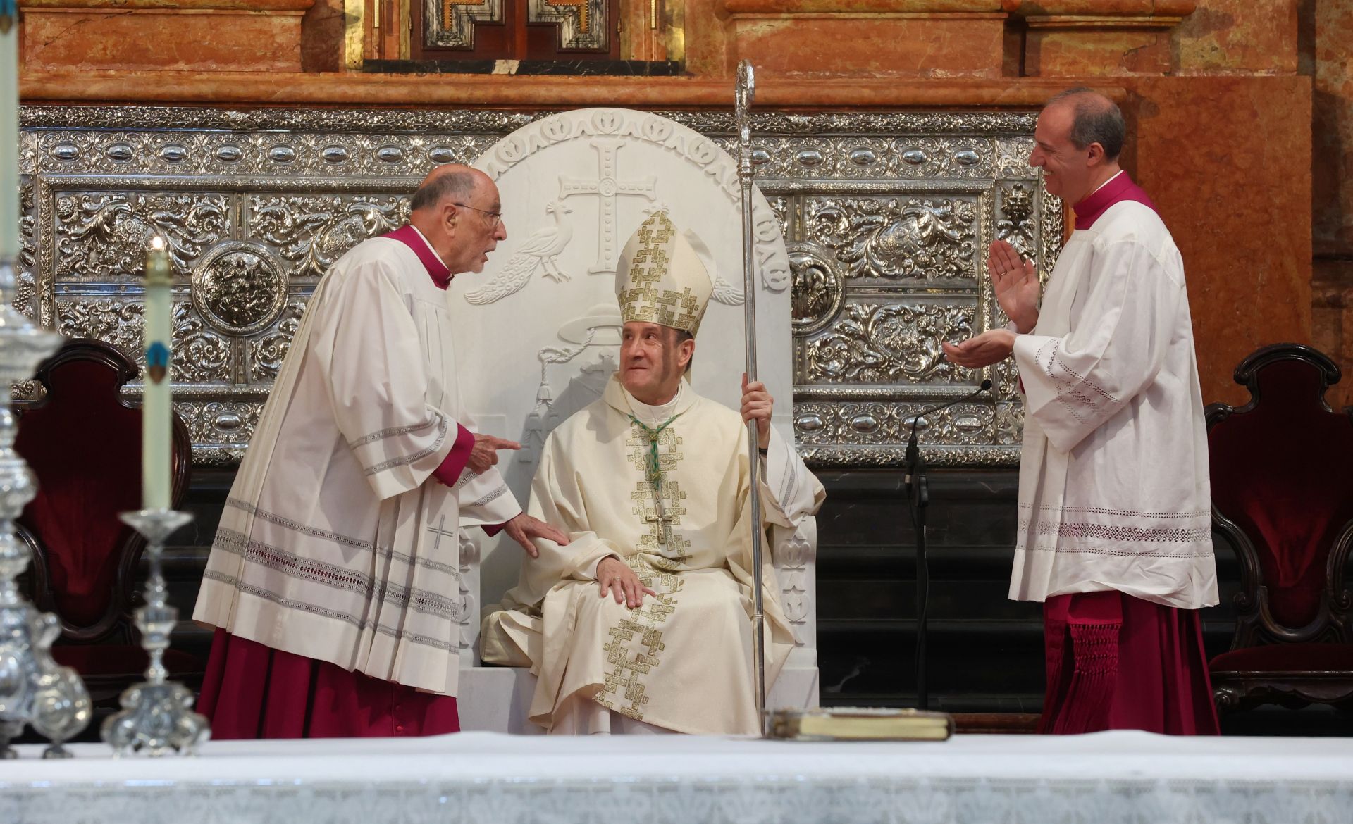 La toma de posesión de Jesús Fernández como nuevo obispo de Córdoba, en imágenes