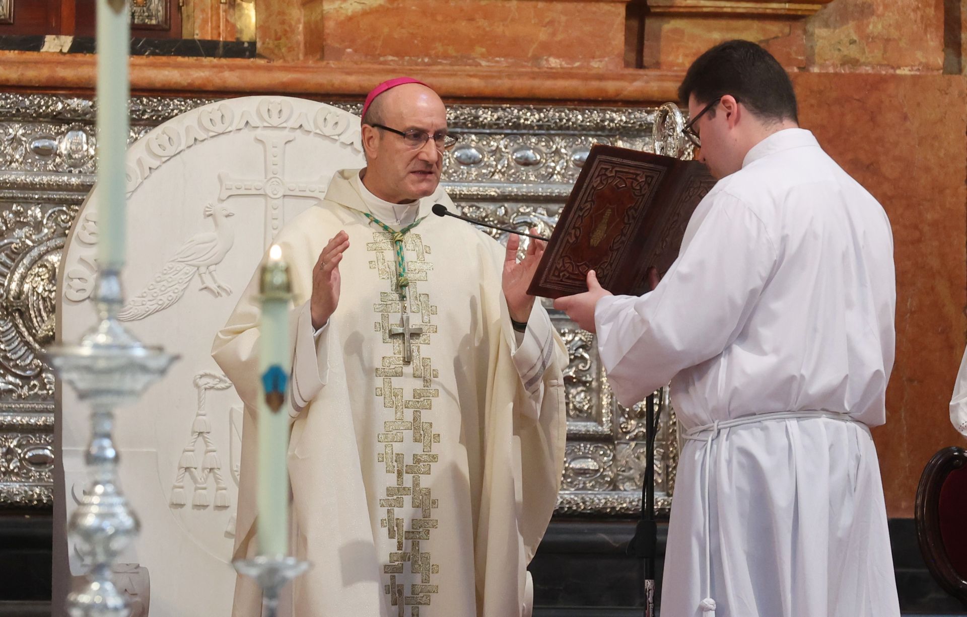 La toma de posesión de Jesús Fernández como nuevo obispo de Córdoba, en imágenes