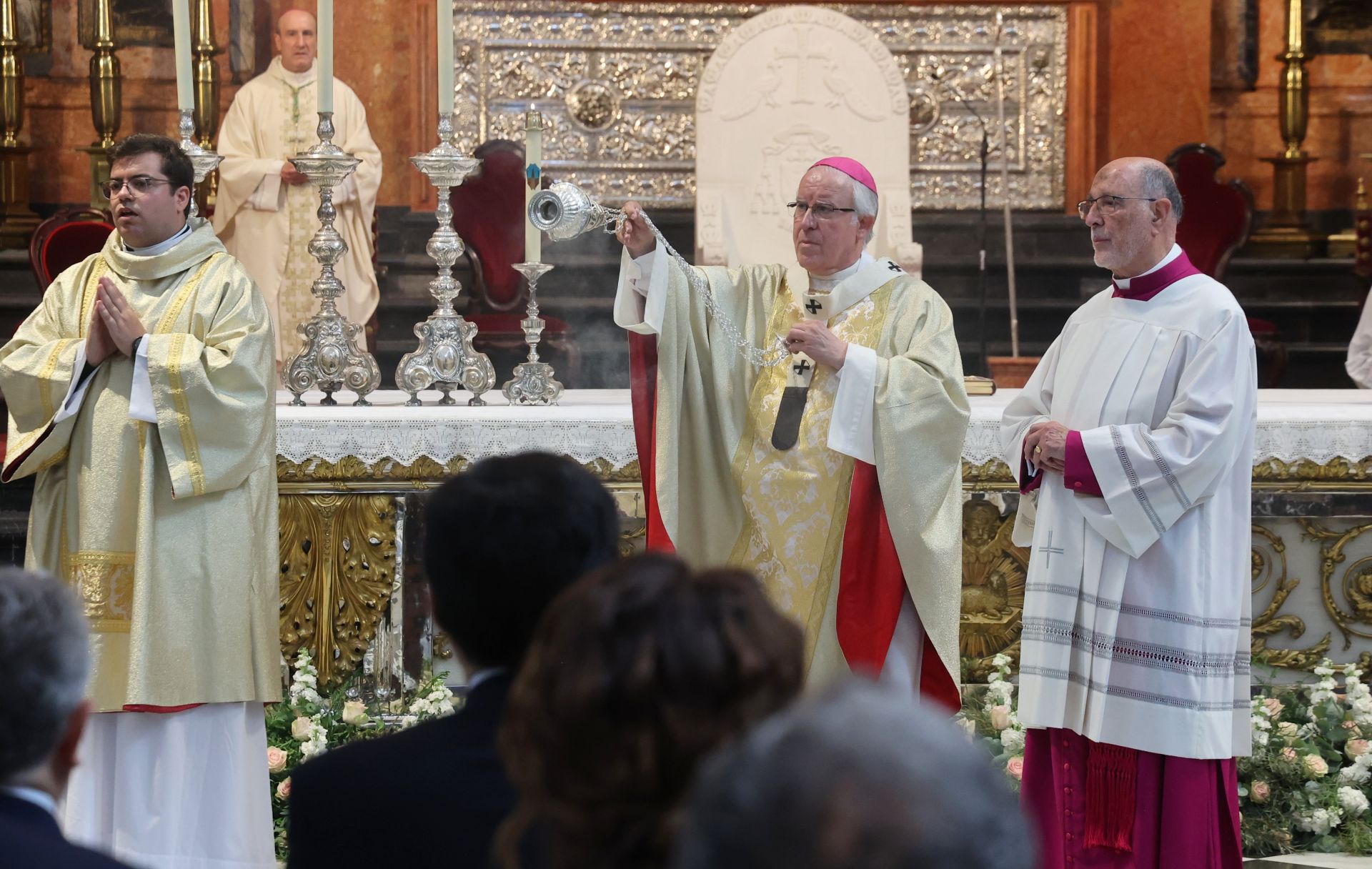 La toma de posesión de Jesús Fernández como nuevo obispo de Córdoba, en imágenes