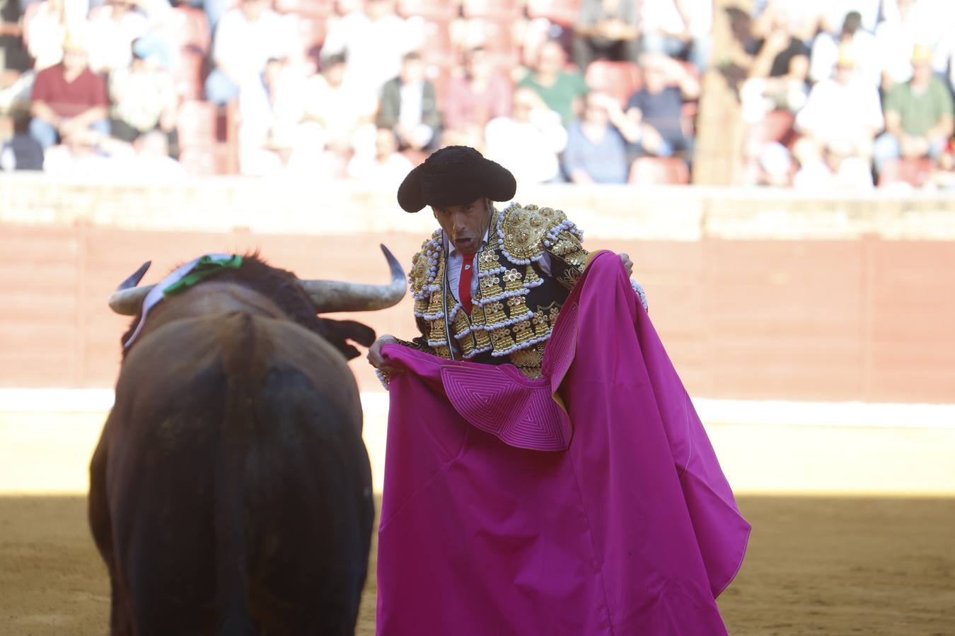 La corrida de Perera, De Justo y Jiménez en Córdoba, en imágenes