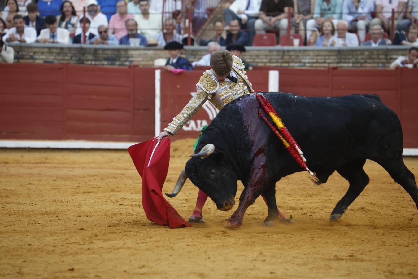 La corrida de Perera, De Justo y Jiménez en Córdoba, en imágenes