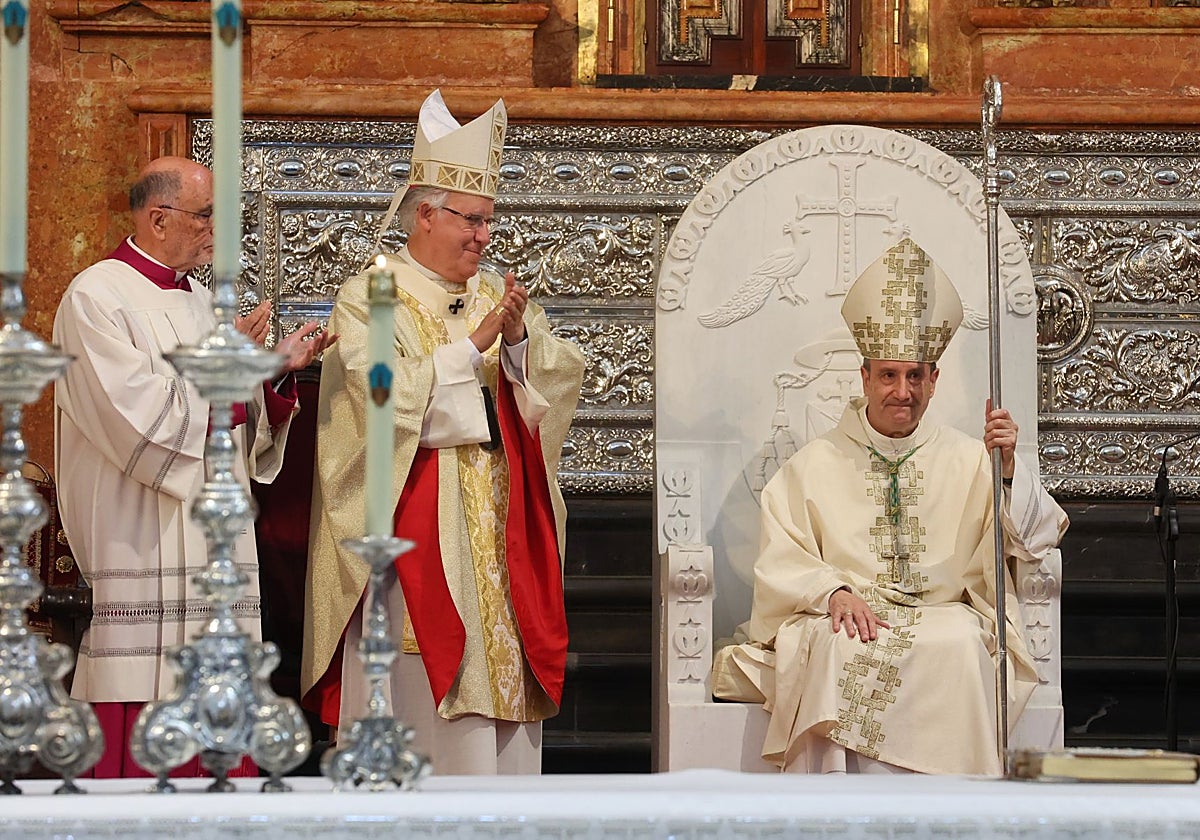Jesús Fernández toma el báculo como nuevo obispo de Córdoba