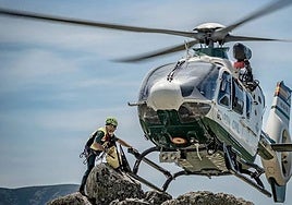 Evacuado en helicóptero un parapentista tras sufrir una caída en el municipio granadino de Loja