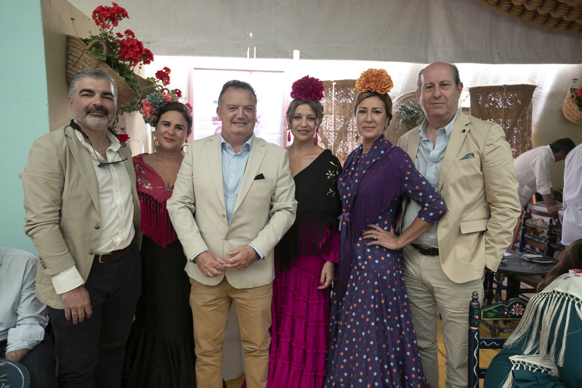 La alegría en las casetas del Domingo de la Feria de Córdoba, en imágenes