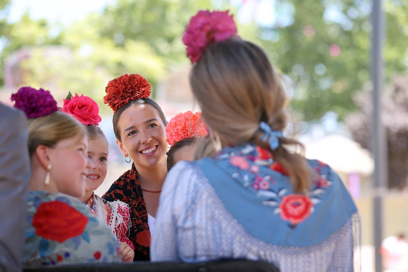 Ambiente de gala en el domingo de Feria de Córdoba, en imágenes