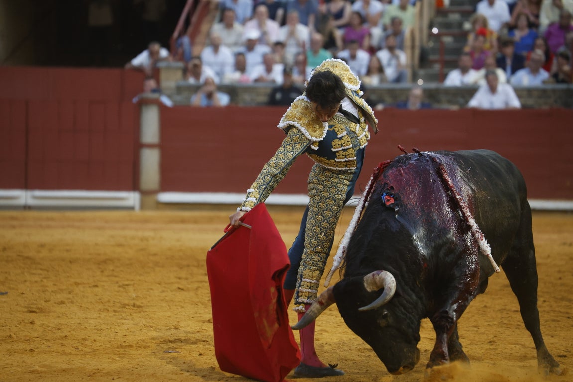 Las mejores imágenes del triunfo de Juan Ortega y Roca Rey en la Feria de Córdoba