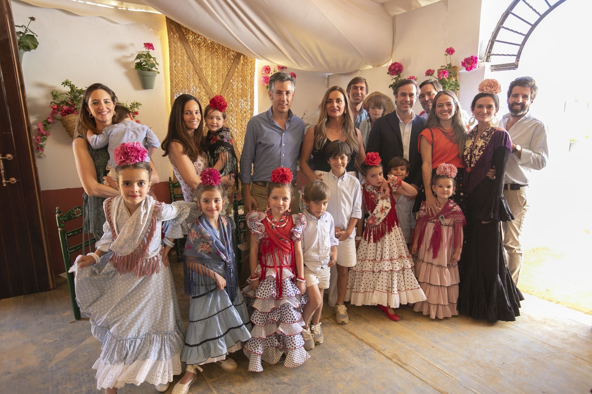 Las casetas bullen el domingo de la Feria de Córdoba, en imágenes