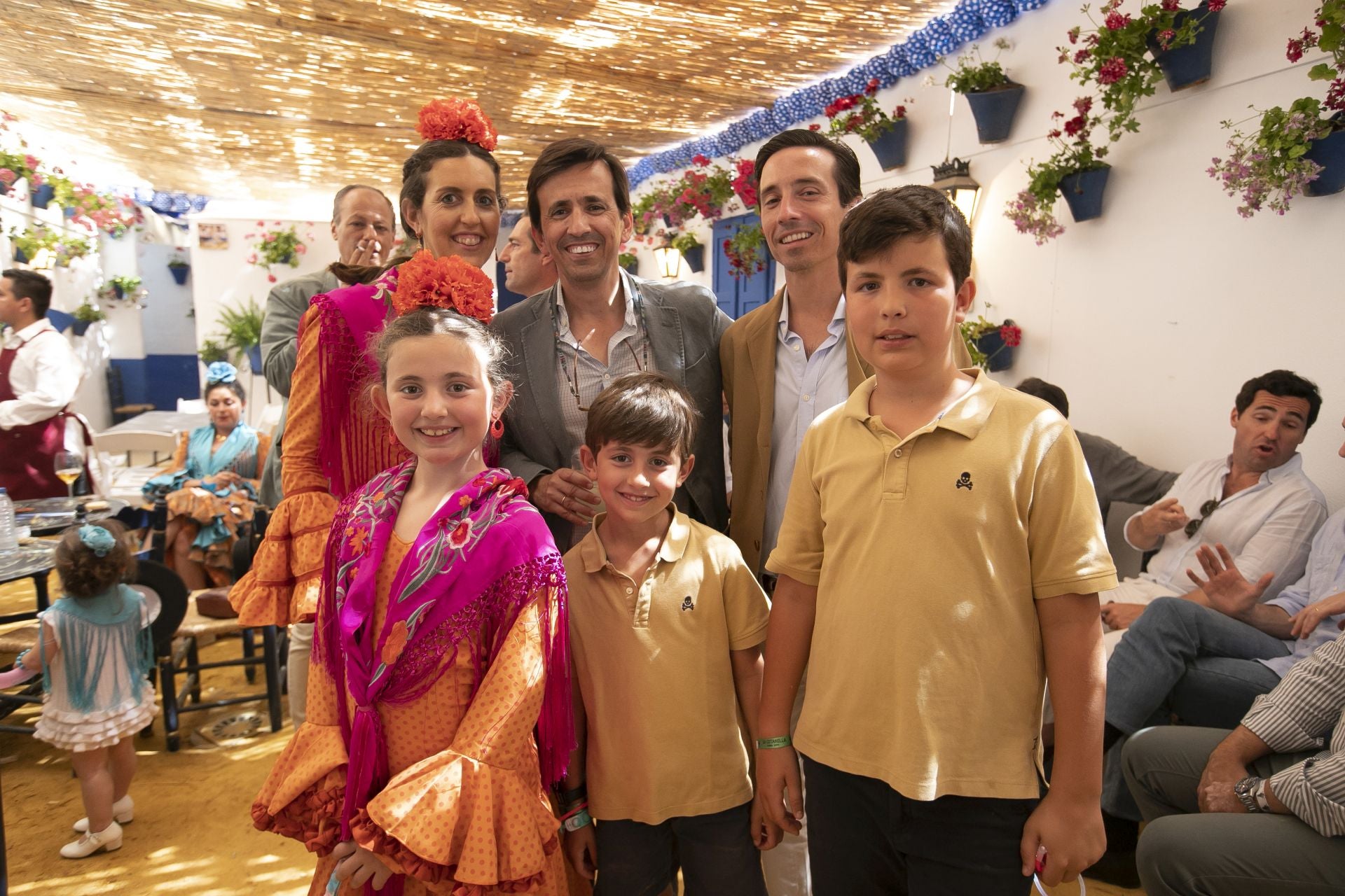 Las casetas bullen el domingo de la Feria de Córdoba, en imágenes