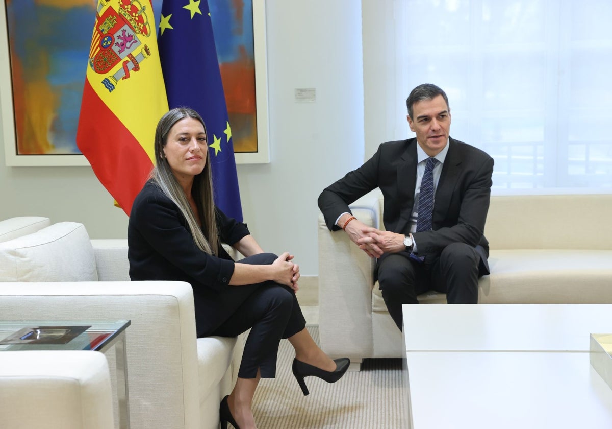 Junts quiere que el uso del catalán en el Parlamento Europeo sea una realidad antes del verano y que la amnistía incluya a Carles Puigdemont
