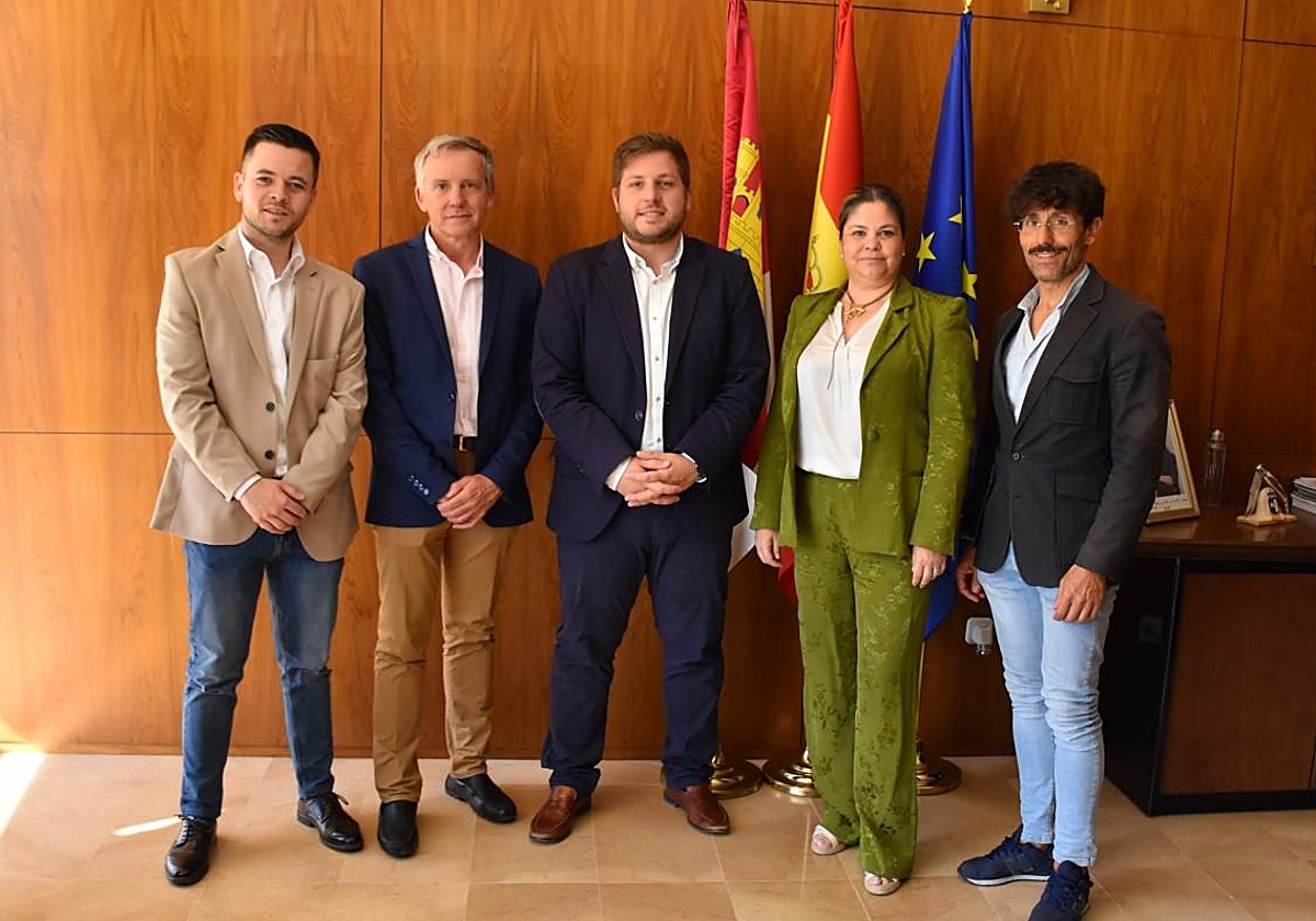 La Junta pedirá al Gobierno que garantice una parada del AVE Madrid-Jaén entre Madridejos y Consuegra