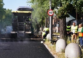 Comienza la Operación asfalto 2025, que renovará 256 calles de todos los distritos
