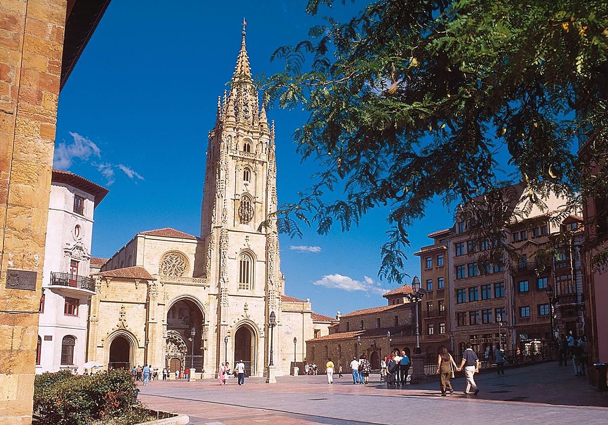 Plaza de la Catedral de Oviedo