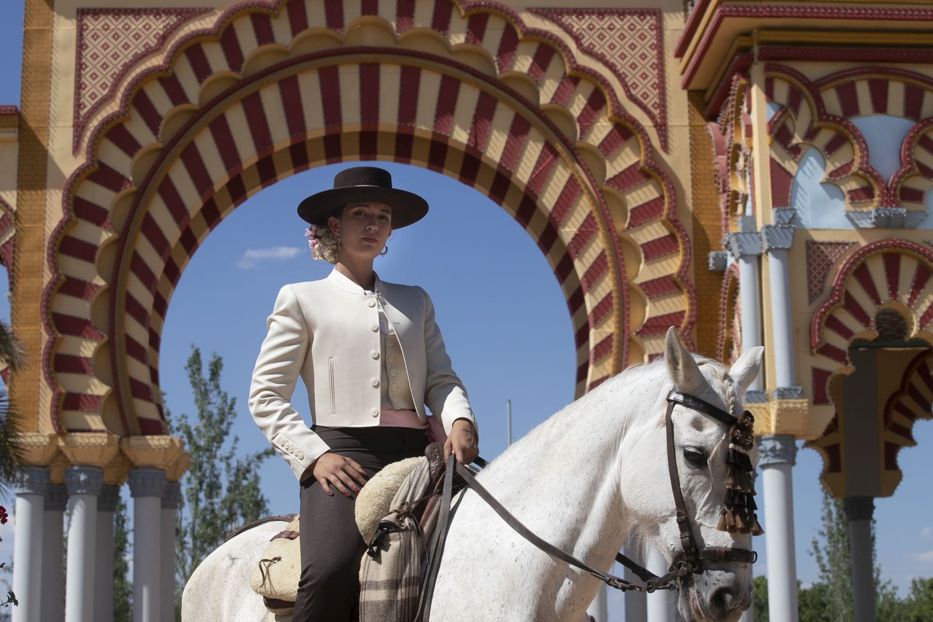 El lucido ambiente el martes de Feria de Córdoba, en imágenes
