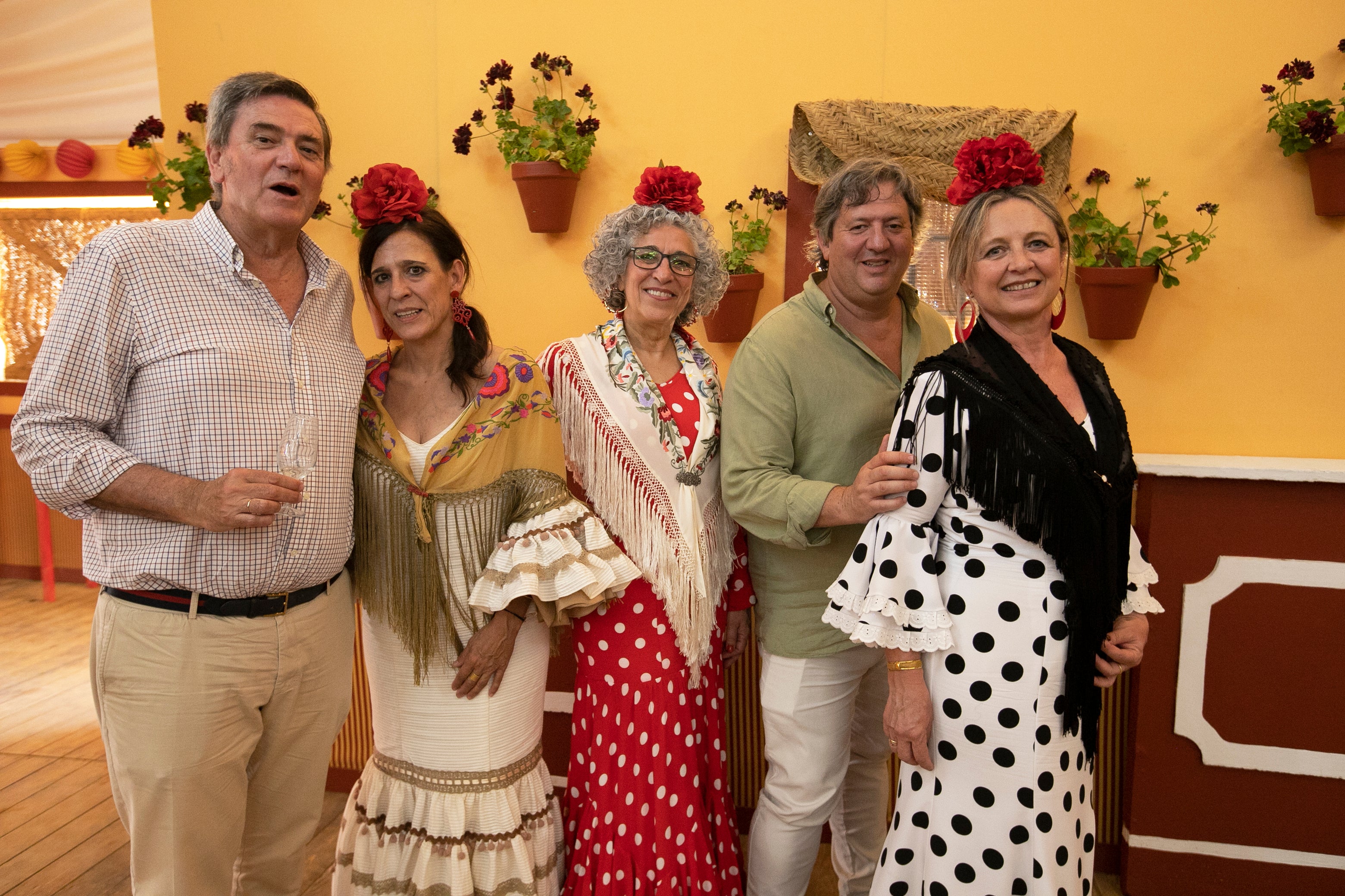 El clima de disfrute en las casetas de la Feria de Córdoba este martes, en imágenes