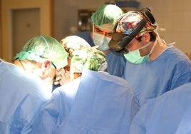 Las listas de espera del SAS siguen bajando: hay 25.559 pacientes aguardando para una operación