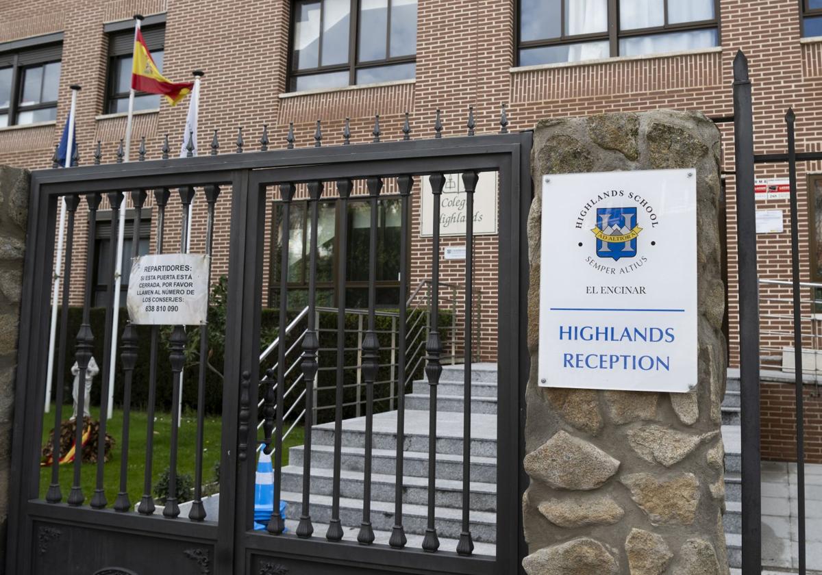 Recepción del Highlands School El Encinar, el colegio donde trabajaba el capellán investigado.