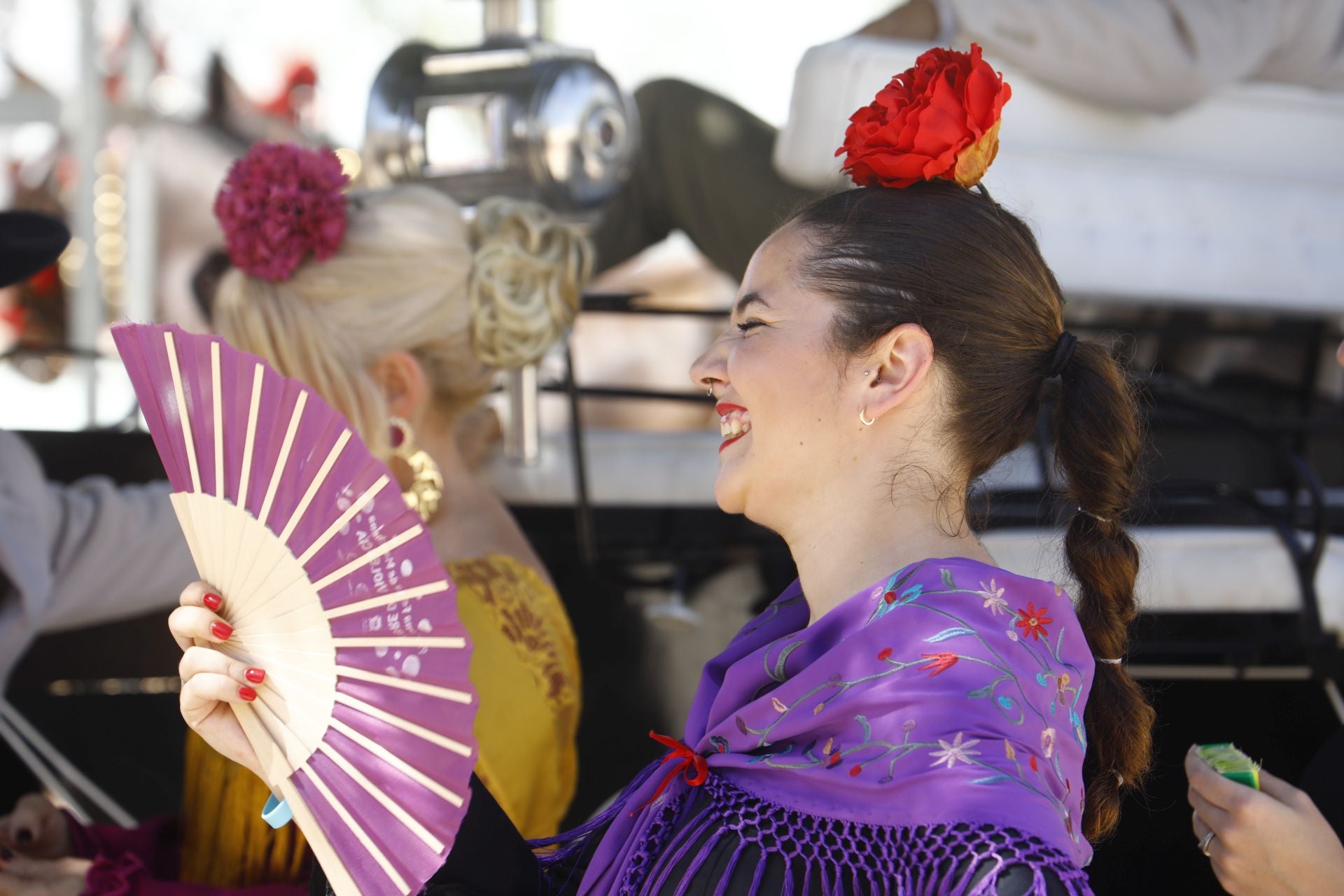 El brillante ambiente del miércoles de Feria en Córdoba, en imágenes